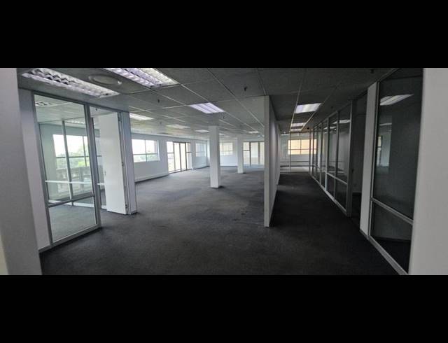 INDUSTRIAL PROPERTY TO RENT IN LONGMEADOW